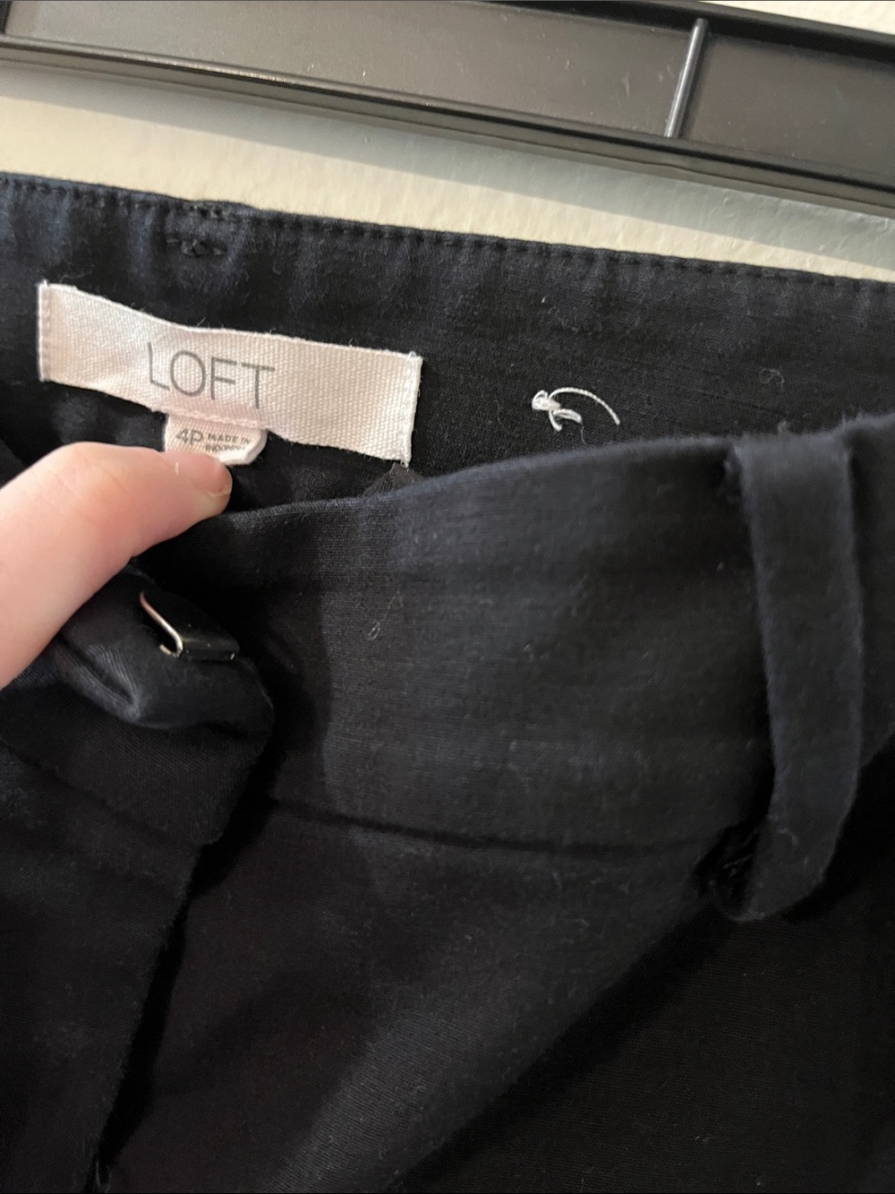 LOFT Black womens pants petite! The Riviera Slim size 4P